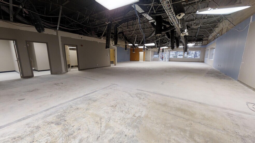 More Photos Of 106 W Landis Ave, Vineland Storefront For Sale