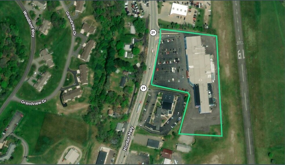 Primary Photo Of 600 Hunter Hwy, Tunkhannock Supermarket For Lease