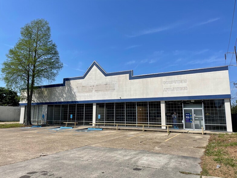 More Photos Of 4669 Plank Rd, Baton Rouge General Retail For Lease