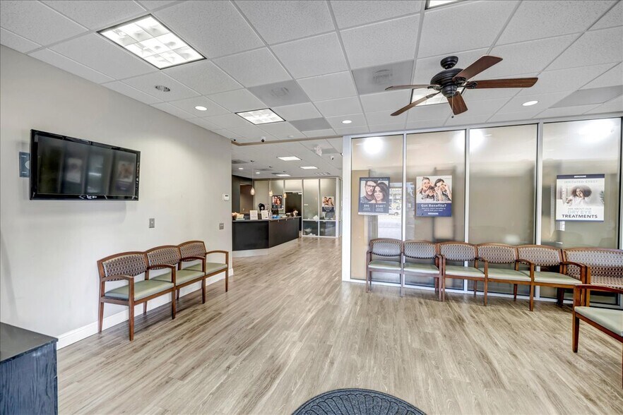 More Photos Of 3801 Northside Dr, Macon-Bibb Medical For Sale