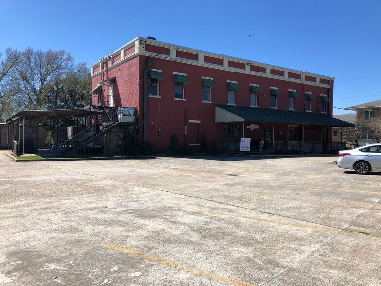 More Photos Of 1808 Front St, Slidell Office For Lease