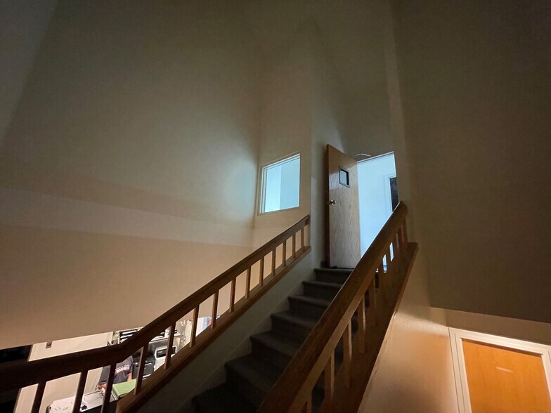 More Photos Of 4140 Crain Hwy, Waldorf Office For Sale
