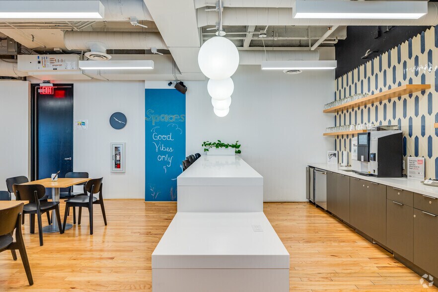 More Photos Of 2 N Central, Phoenix Coworking Space