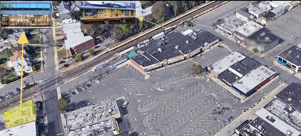 More Photos Of 147 Washington Ave, Lawrence Freestanding For Sale