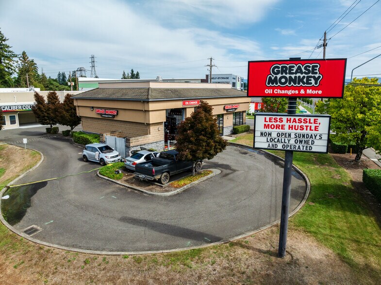 Primary Photo Of 12306 NE Fourth Plain Blvd, Vancouver Auto Repair For Sale