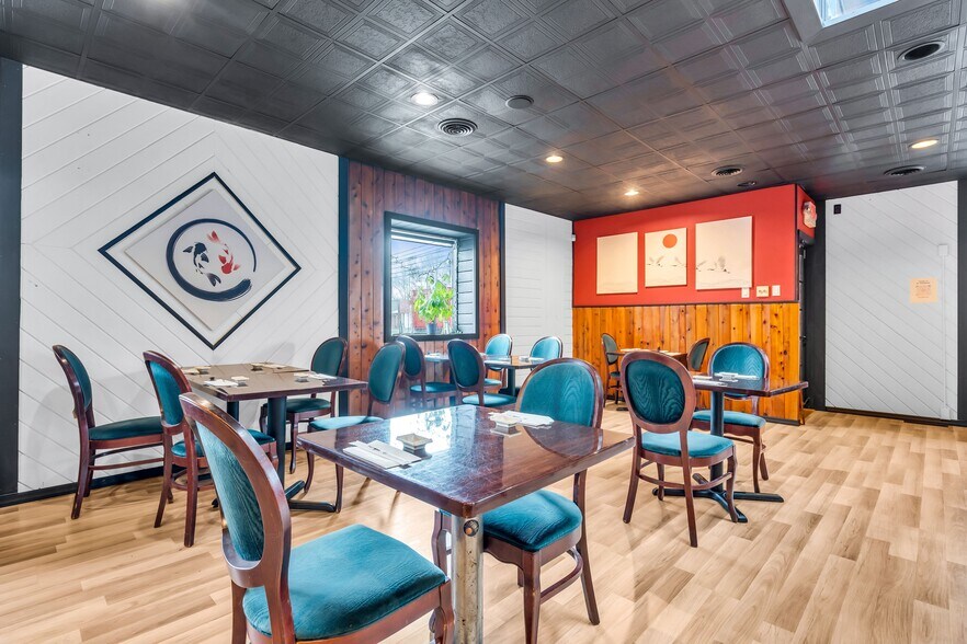 More Photos Of 392 Rt-34, Matawan Restaurant For Sale