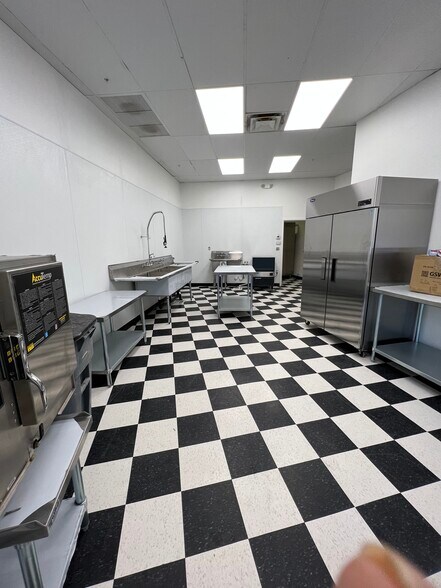 More Photos Of 11108-11162 N Frank Lloyd Wright Blvd, Scottsdale Restaurant For Lease