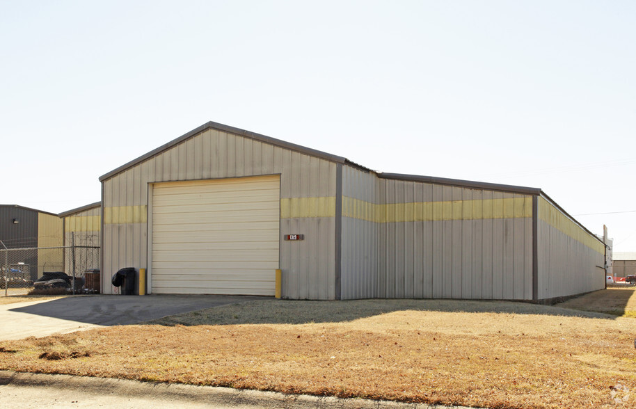 Primary Photo Of 1319 Nabholz Ave, Conway Distribution For Lease