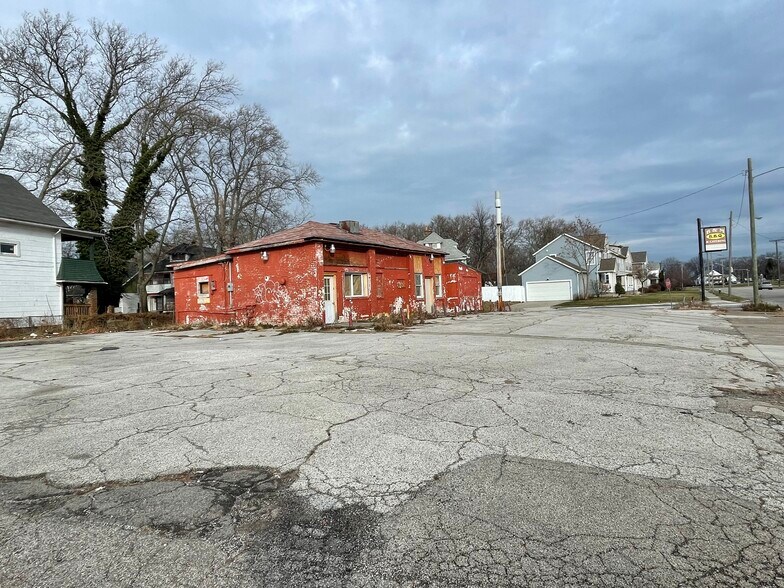 More Photos Of 1706 Hayden Ave, East Cleveland Auto Dealership For Sale