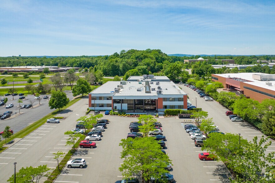 More Photos Of 23 Vreeland Rd, Florham Park Office For Lease
