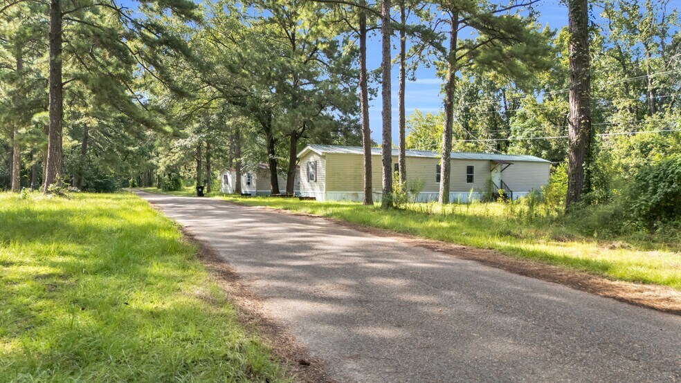 More Photos Of 4915 US Highway 80, Selma Manufactured Housing Mobile Home Park For Sale