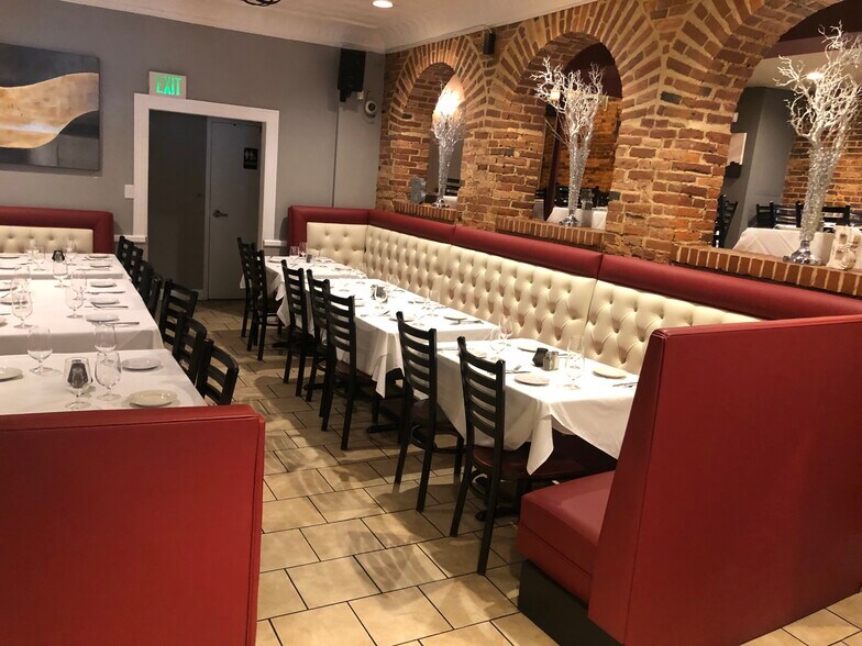 More Photos Of 885-889 N Howard St, Baltimore Restaurant For Sale