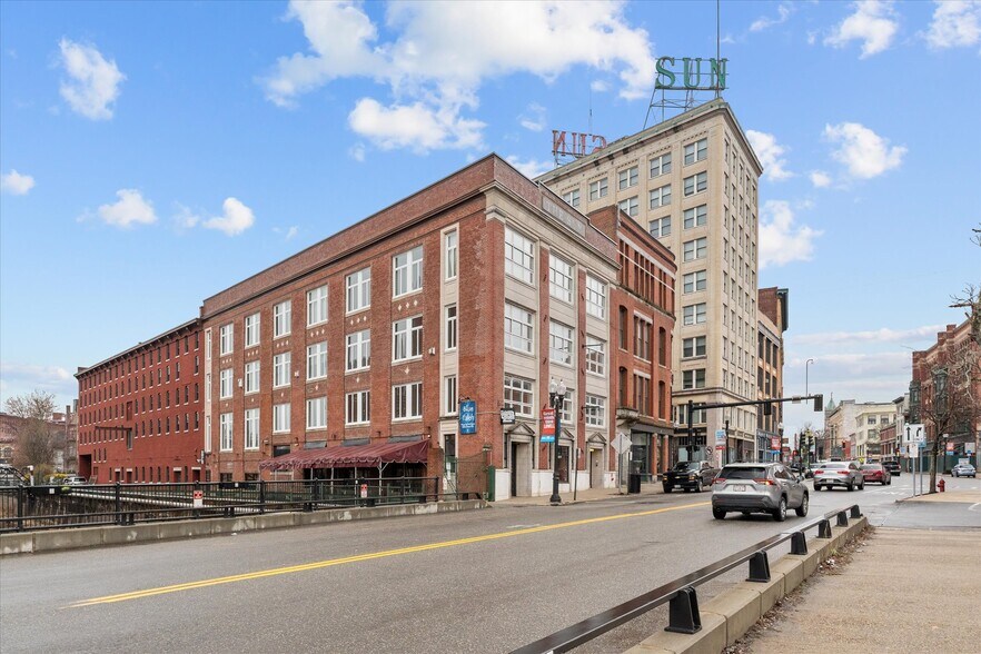 More Photos Of 15 Kearney Sq, Lowell Office For Sale