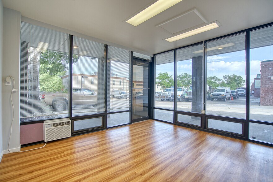 More Photos Of 5763 Arapahoe Ave, Boulder Warehouse For Sale