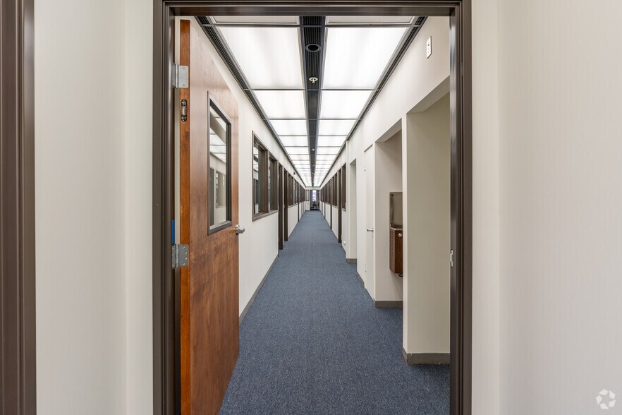 More Photos Of 132-142 W Verdugo Ave, Burbank Unknown For Lease