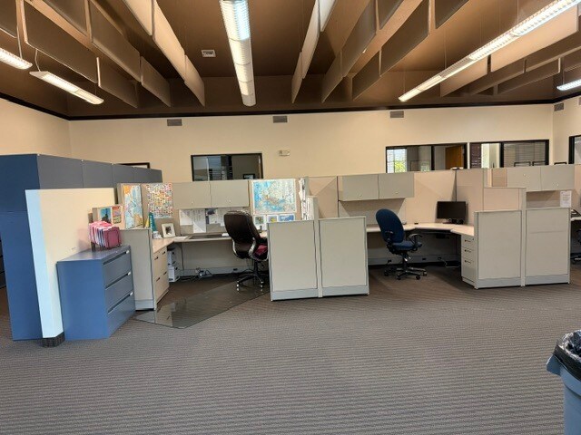 More Photos Of 321 E Hillsboro Blvd, Deerfield Beach Office For Sale