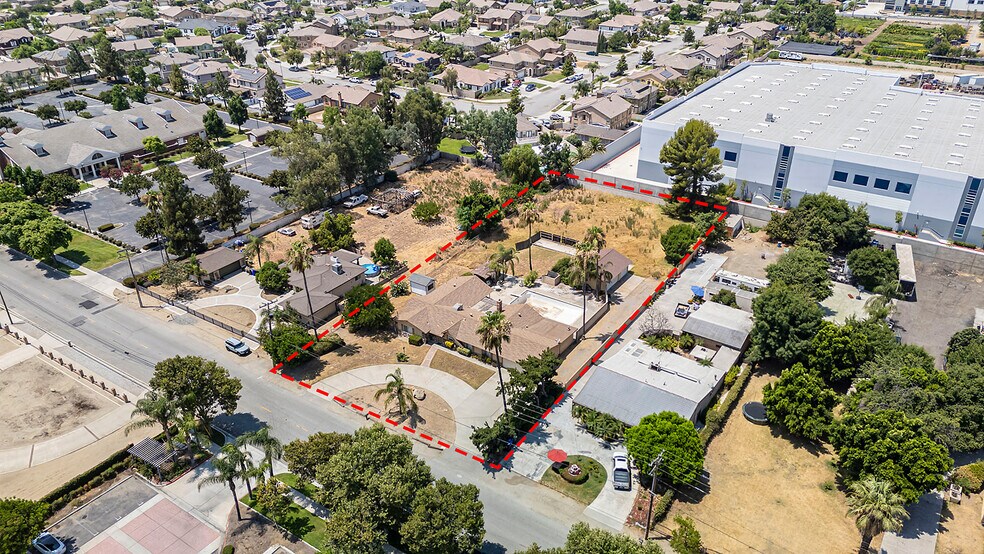 More Photos Of 10584 Juniper Ave, Fontana Warehouse For Sale