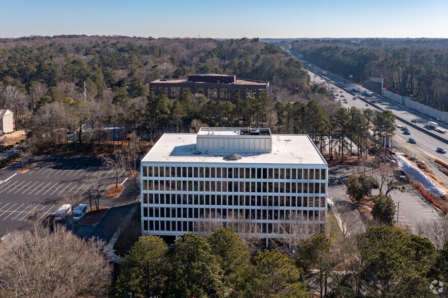 More Photos Of 56 Perimeter Ctr E, Atlanta Office For Lease