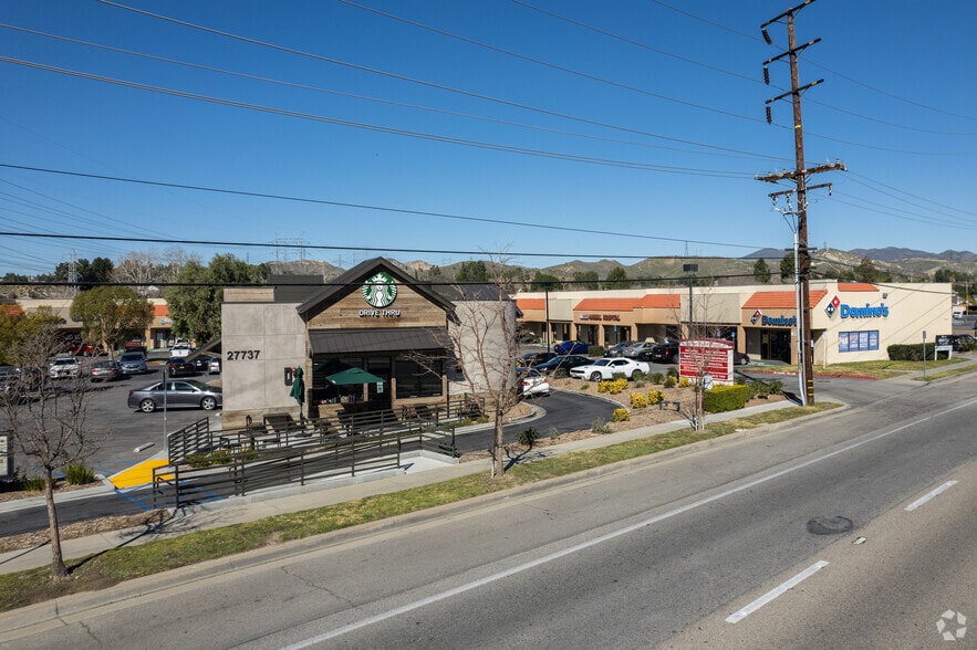 More Photos Of 27737 Bouquet Canyon Rd, Santa Clarita Storefront For Lease