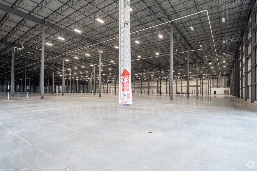 More Photos Of 7475 Mclean Rd E, Puslinch Unknown For Lease
