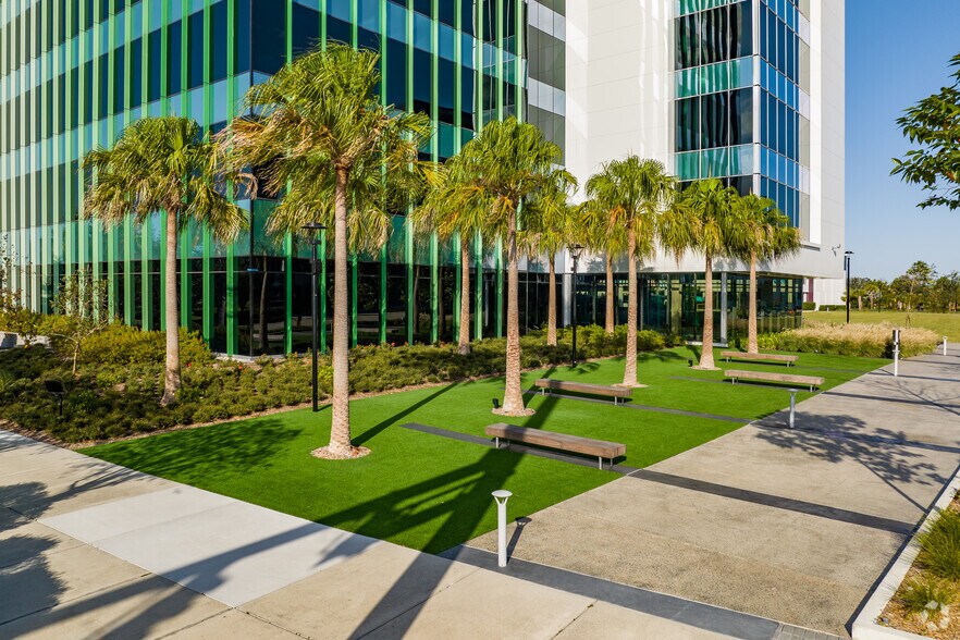 More Photos Of 6876 Marwick Ln, Orlando Office For Lease
