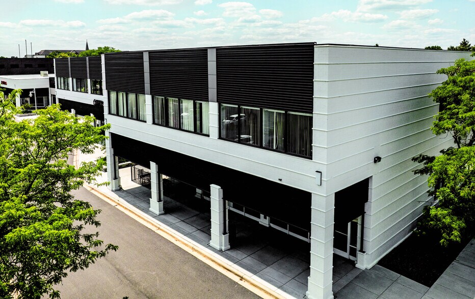 More Photos Of 270-314 McHenry Rd, Buffalo Grove Storefront Retail Office For Lease