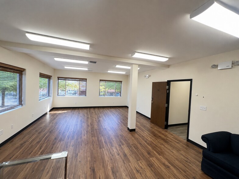 More Photos Of 110 Washington Ave, Pleasantville Medical For Lease