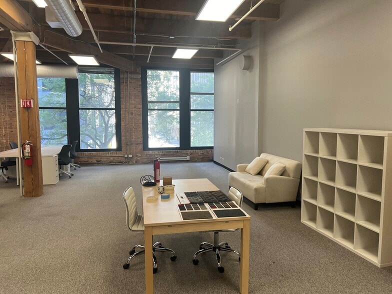 More Photos Of 216 S Jefferson St, Chicago Loft Creative Space For Sale
