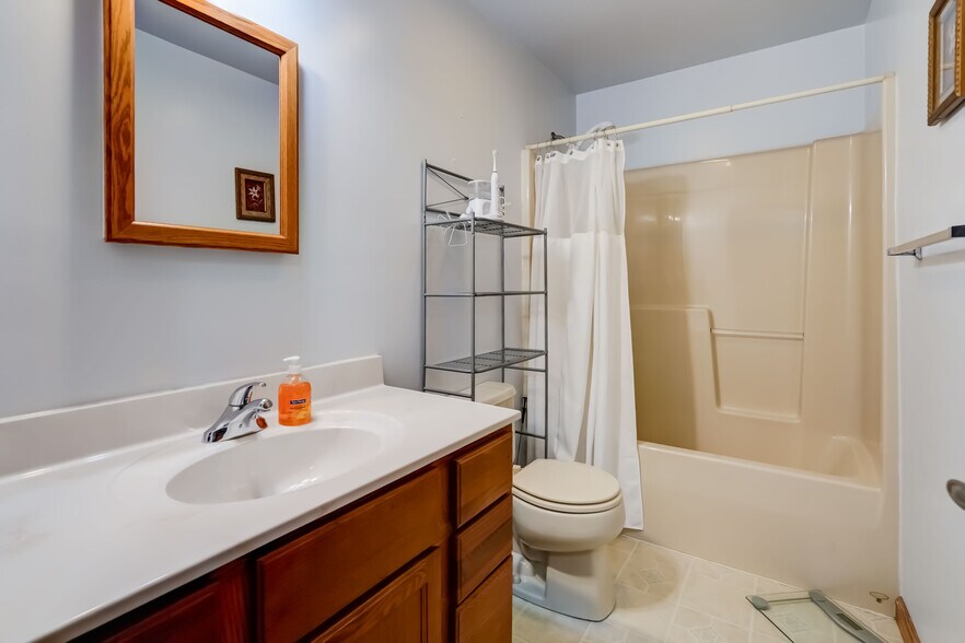 More Photos Of 1262 Fitzpatrick Rd, Auburn Specialty For Sale