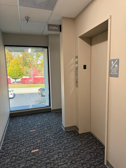 More Photos Of 2400 Corporate Dr, Wexford Medical For Lease