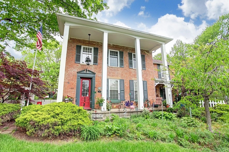 More Photos Of 80 W State St, Springboro Hospitality For Sale