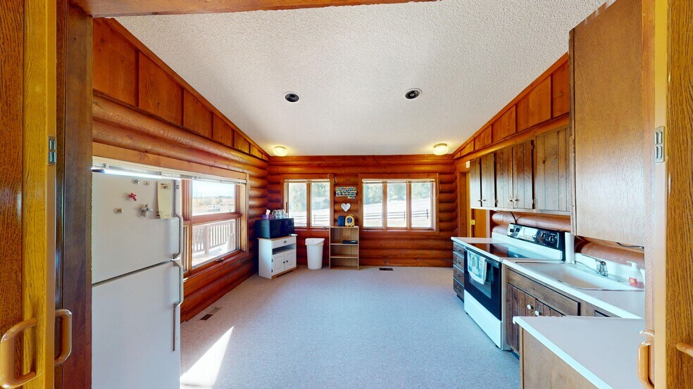 More Photos Of 1430 Riverview Rd, Riverton Office Residential For Sale