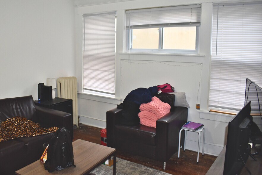 More Photos Of 140 Chapin St, Binghamton Apartments For Sale