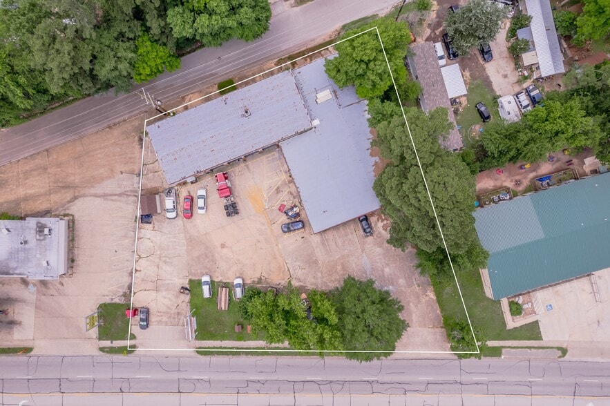 More Photos Of 316 Highway 190 E, Huntsville Auto Repair For Sale