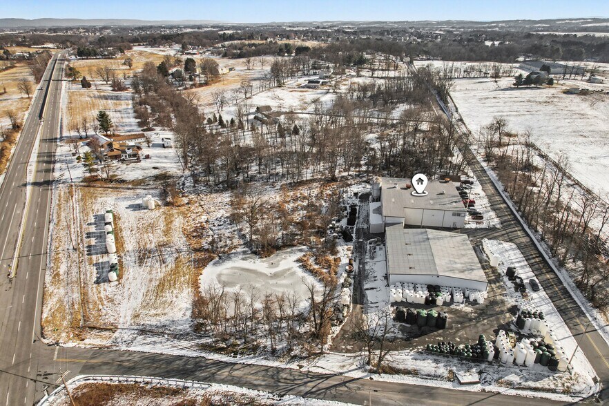 More Photos Of 187 S Meadow Ln, Hummelstown Industrial For Sale
