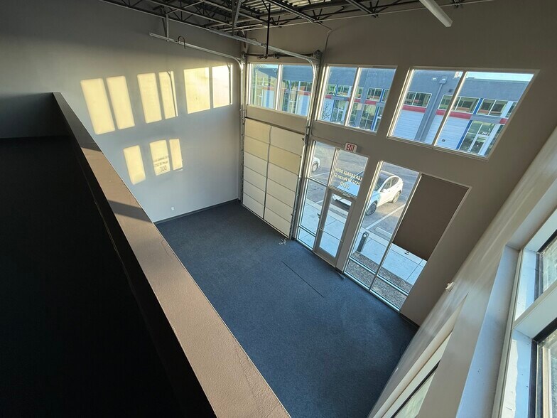 More Photos Of 2512 W Pecan St, Pflugerville General Retail For Sale