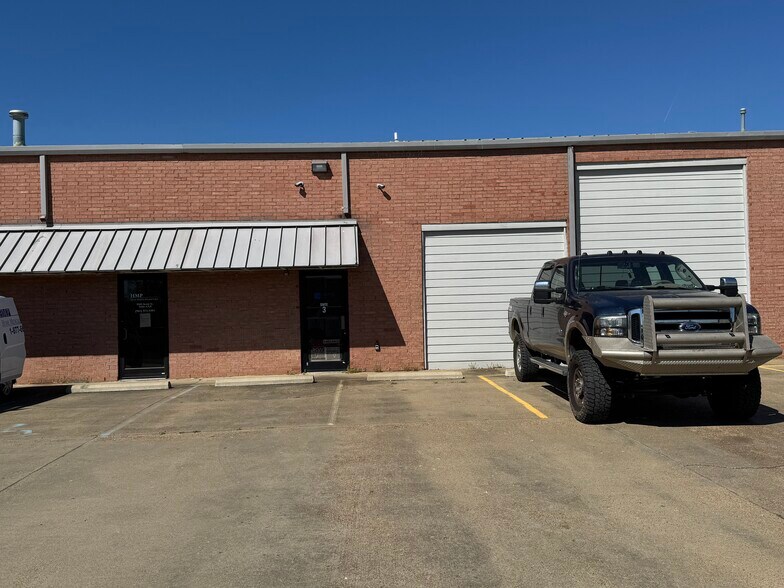 More Photos Of 5905 Scott Blvd, Horn Lake Light Distribution For Lease