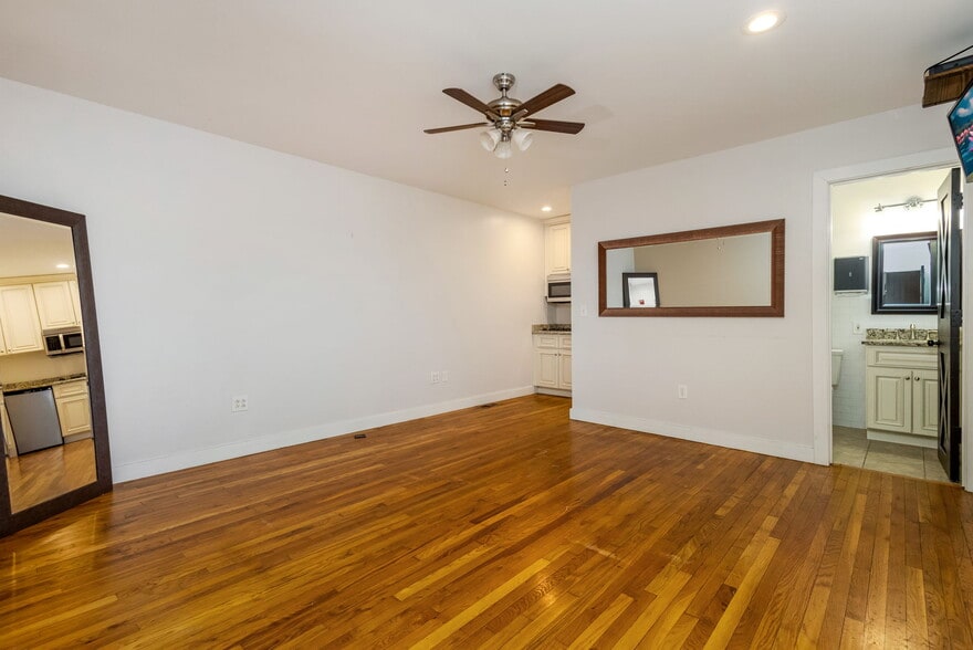 More Photos Of 12298 Croton Rd, Croton Specialty For Sale
