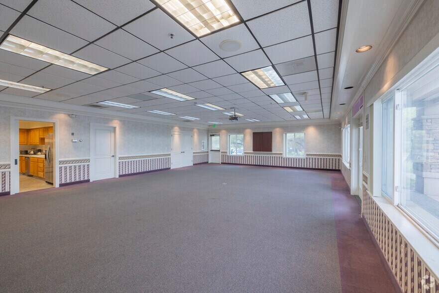 More Photos Of 135 Camino Dorado, Napa Office For Sale