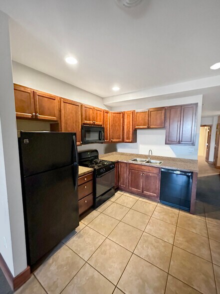 More Photos Of 81-83 Fall St, Seneca Falls Storefront Retail Office For Sale