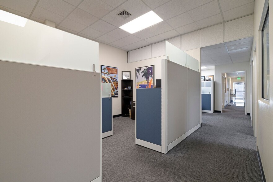 More Photos Of 300-308 Salem St, Chico Office For Sale