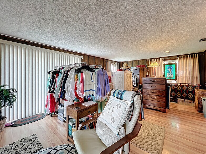 More Photos Of 7001 W Jones Ave, Mount Dora Airplane Hangar For Sale