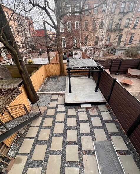More Photos Of 718 Putnam Ave, Brooklyn Multifamily For Sale