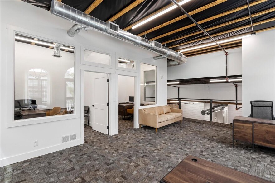 More Photos Of 147 Main Ave E, Twin Falls Office For Lease