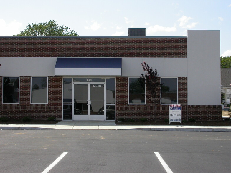 Primary Photo Of 109 Olde Greenwich Dr, Fredericksburg Office For Lease