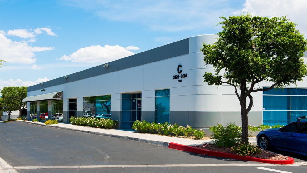 More Photos Of 6285-6293 Dean Martin Dr, Las Vegas Light Manufacturing For Lease