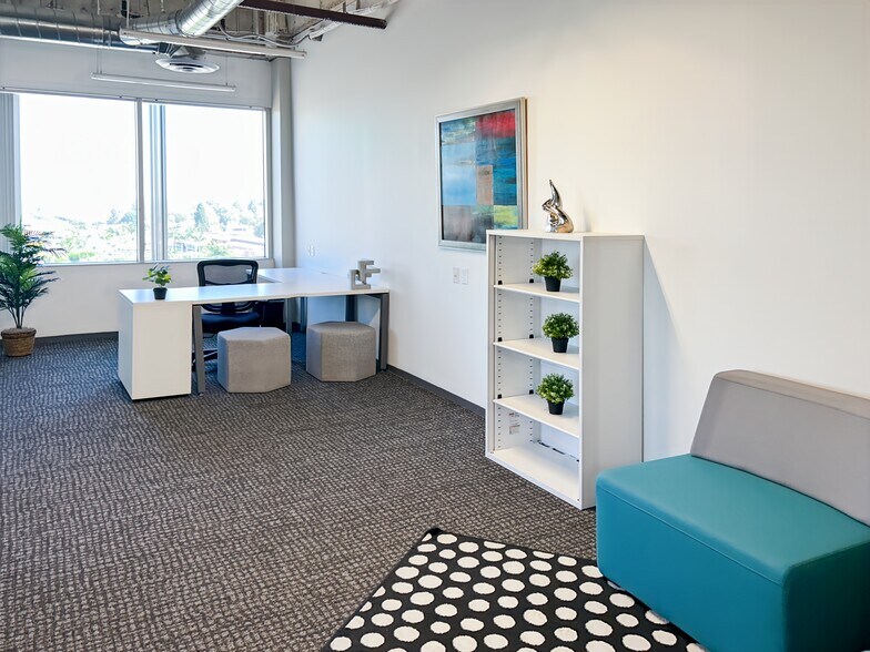 More Photos Of 3420 Bristol St, Costa Mesa Coworking Space