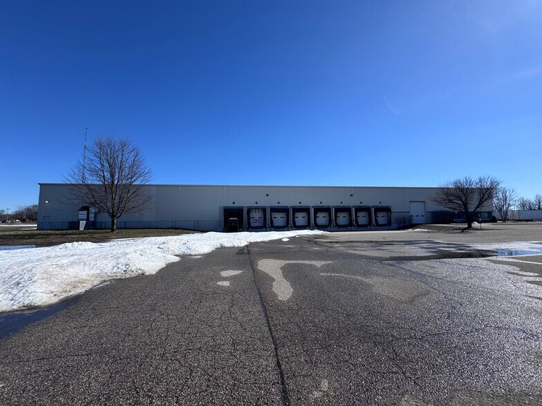 More Photos Of 4690 128th Ave, Holland Manufacturing For Lease