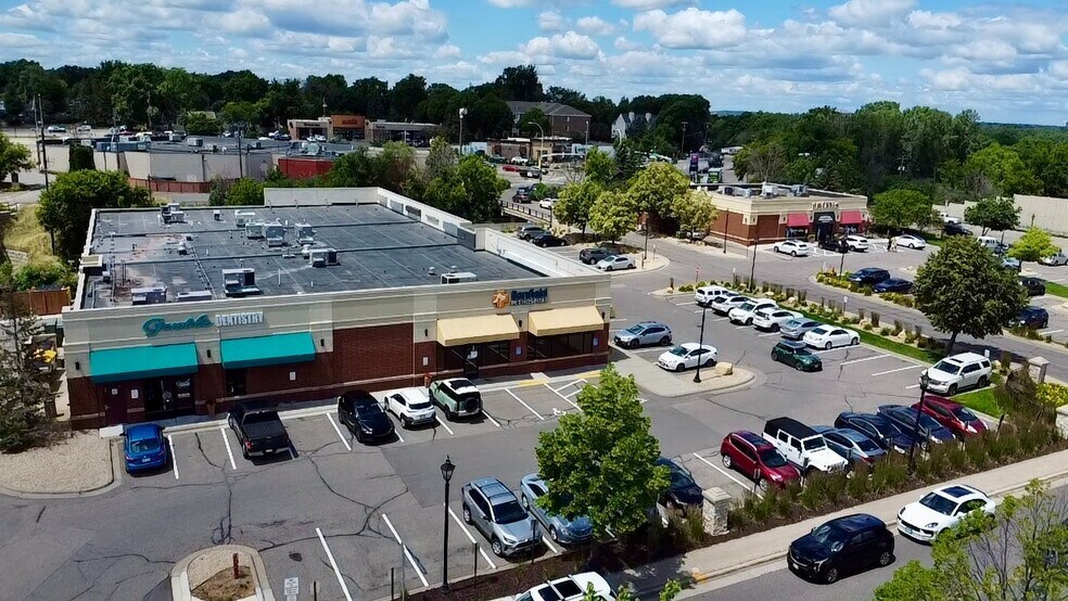 More Photos Of 5101 Vernon Ave, Edina Unknown For Lease