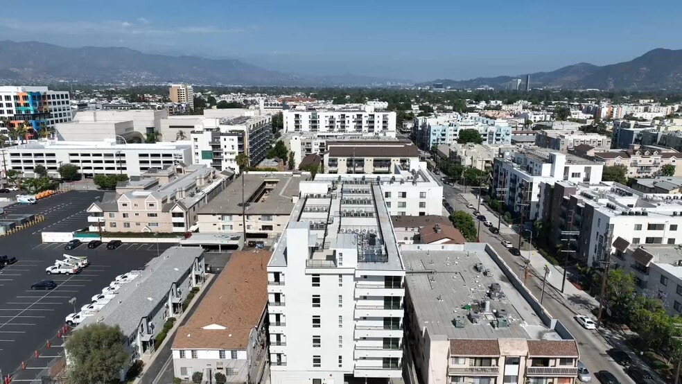 Primary Photo Of 5110 Bakman Ave, North Hollywood Apartments For Sale